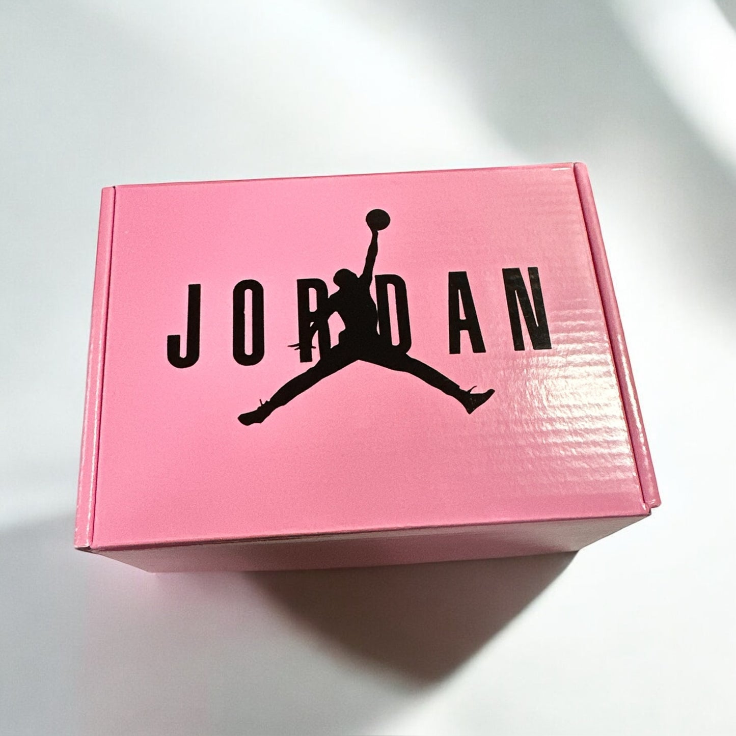 Mini Sneakerbox Favors