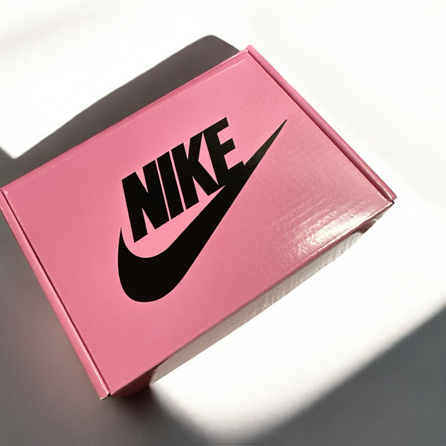 Mini Sneakerbox Favors